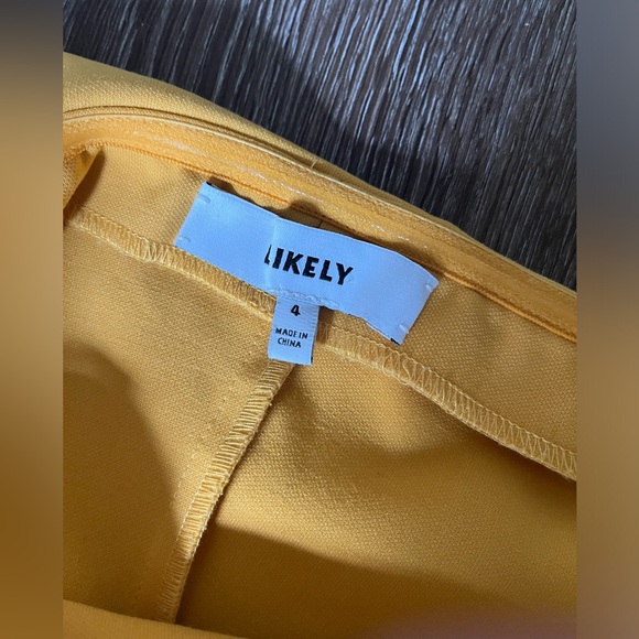 Likely size 4 golden Conrad sheath - Picture 8 of 9